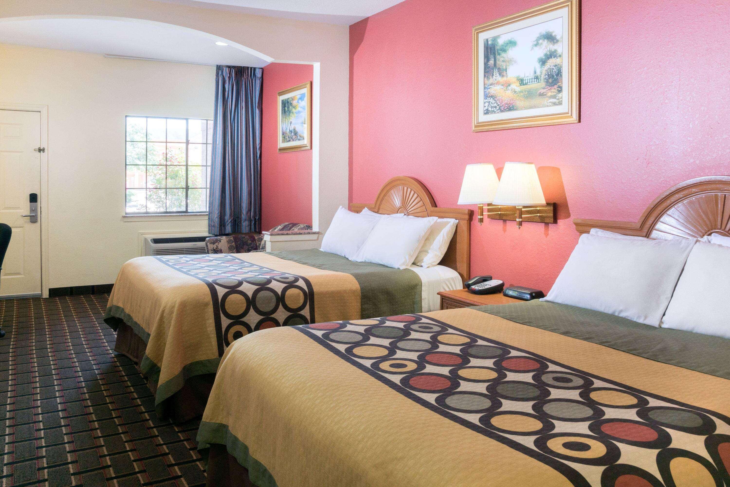 מלון Super 8 By Wyndham Stafford Sugarland Area מראה חיצוני תמונה